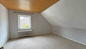 Schlafzimmer 2 Hauptwohnung Obergeschoss - 