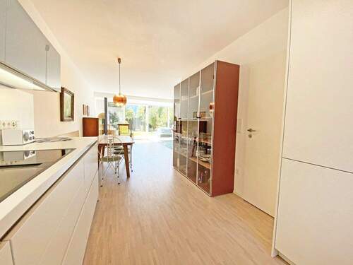 Bild 3 - 4 Zimmer Reihenmittelhaus in München