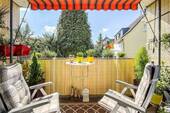 Balkon - Hier will man wohnen: stylisch, zentral, gemütlich! Moderne 3-Zimmerwohnung mit Balkon!