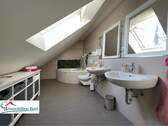 Badezimmer DG - 