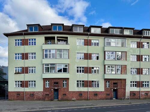 Das Haus - 3 Zimmer Etagenwohnung zum Kaufen in Berlin-Spandau