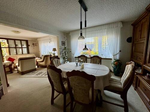 Wohn- und Esszimmer - 4 Zimmer Einfamilienhaus in Averlak