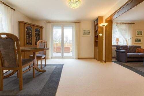 KI Einrichtungsbeispiel Wohnzimmer - 