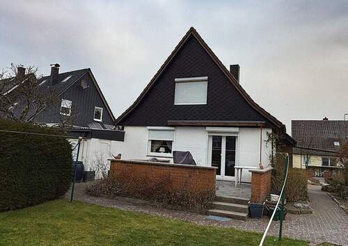 Rückansicht 2 - 5 Zimmer Einfamilienhaus zum Kaufen in Quickborn