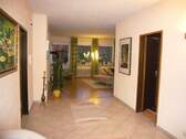 Flur (2) - 
