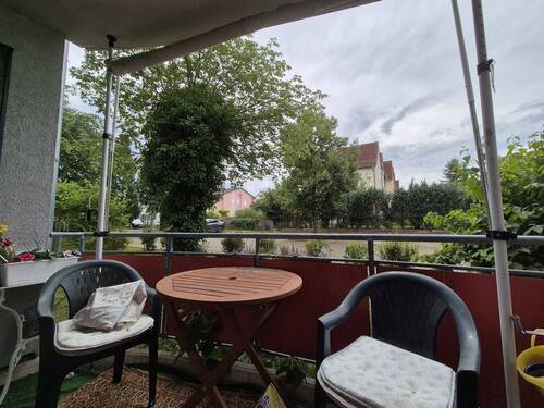 großer Balkon - 