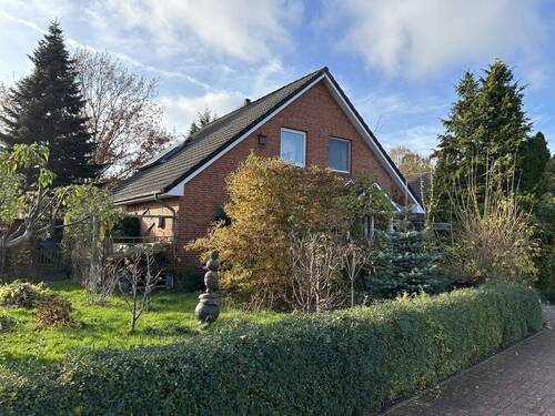 Gartenansicht - 5 Zimmer Einfamilienhaus in Eddelak