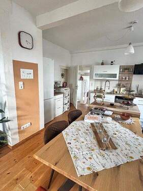 Offener Ess-/Kochbereich - Etagenwohnung mit 79,00 m&sup2; in Hungen zum Kaufen