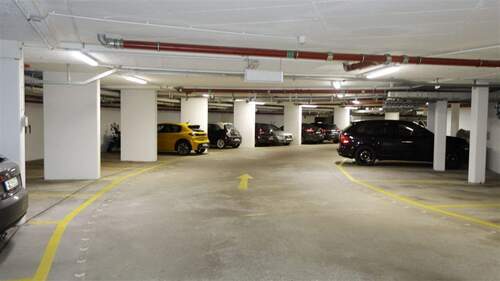 Tiefgarage - 