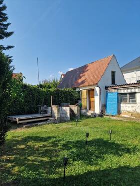 Gartenhütte.jpg - 6 Zimmer Reihenmittelhaus zum Kaufen in Fürth