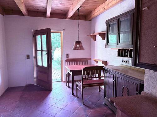 Küche mit Zugang zur Terrasse - 