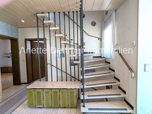 Treppe zum DG - 