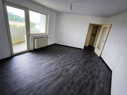 Wohnzimmer a - Etagenwohnung mit 55,00 m&sup2; in Oberhausen zur Miete