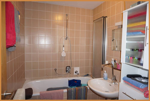 Badezimmer 1. OG - 
