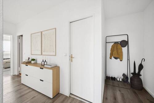 Flur/Garderobe Einrichtungs Vorschlag - 