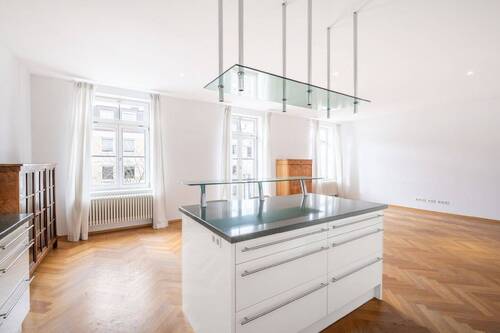 Kueche - Etagenwohnung mit 99,50 m&sup2; in München zum Kaufen