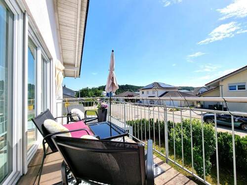 Bild 2 - 4 Zimmer Etagenwohnung in Lauchringen