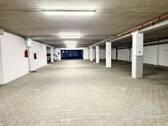TG - 70 x großzügige Tiefgaragenplätze ideal für Wallet Parking Lagerfläche etc. mit guter Flughafenanbindung