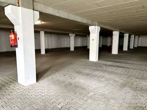 TG - Garage, Stellplatz in Heusenstamm