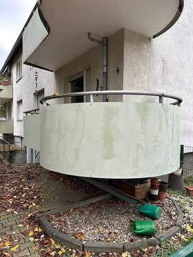 Balkon von außen .jpeg - 