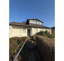 Charmantes Einfamilienhaus im Bungalowstil in Immenhausen Holzhausen