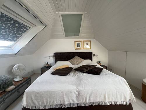 Schlafzimmer DG - 