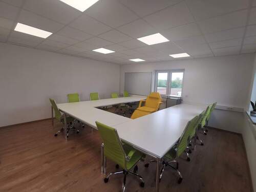 Büro 4 - 