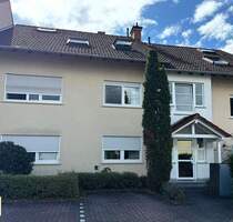 Neuer Preis! Charmante 2-Zimmer-Wohnung mit Loggia in ruhiger Toplage von Erlenbach - Erlenbach am Main