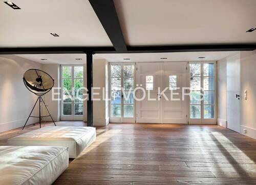 Eingangsbereich - Einfamilienhaus mit 245,00 m&sup2; in Ortenberg zum Kaufen