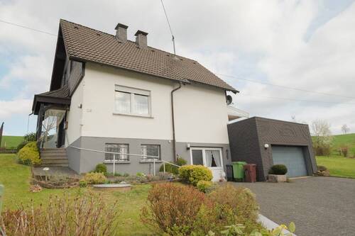 Ansicht - 4 Zimmer Einfamilienhaus zum Kaufen in Gummersbach