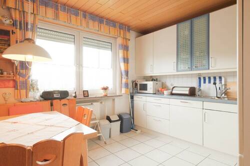 Küche - 4 Zimmer Einfamilienhaus in Gummersbach