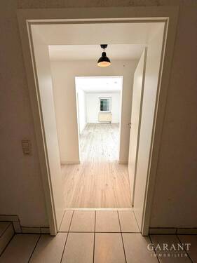 Eingangbereich Wohnung - 2 Zimmer Etagenwohnung in Weinheim