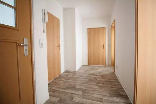 111.006Flur - 