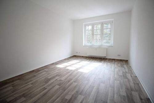 111.006Z - Etagenwohnung mit 61,00 m&sup2; in Chemnitz zur Miete