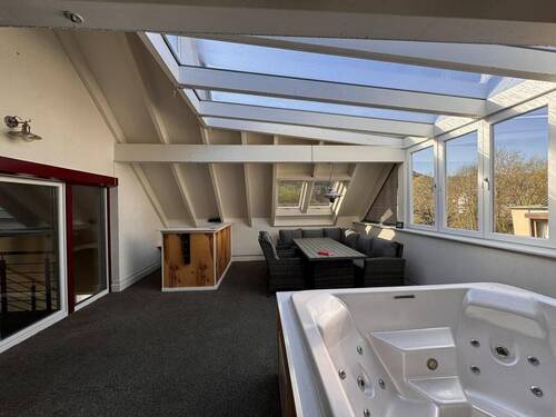 Dachgarten mit Whirlpool - 