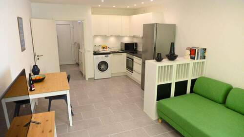 Wohnung - Verkauf möbliert - RESERVIERT - Möbliert & sofort vermietbar - 1-Zi-Whg EG in Heidelberg-Rohrbach, Balkon & Stellplatz