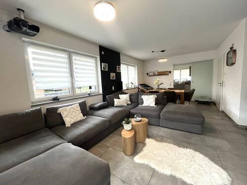 Wohnen - Moderne Erdgeschosswohnung mit großer Terrasse & Balkon - ruhige Lage in Morsbach