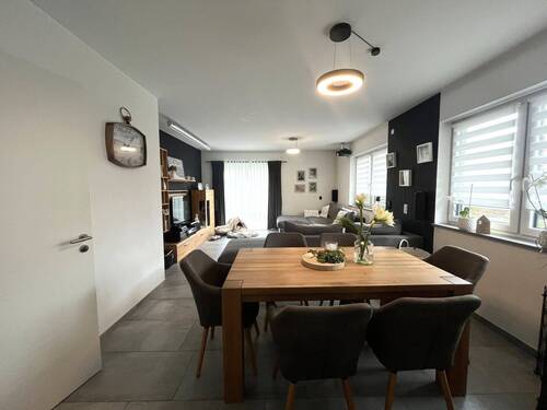 Wohnen/ Essen - 5 Zimmer Etagenwohnung in Morsbach / Wendershagen