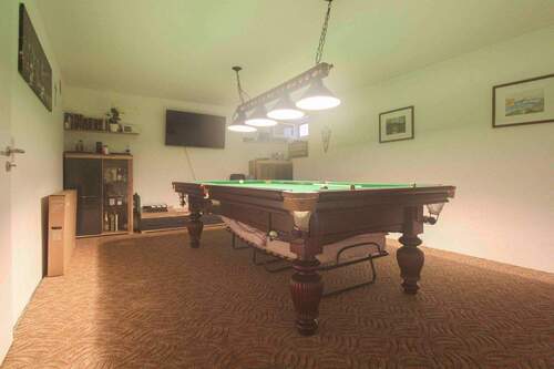 Billiardraum KG - 