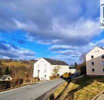 Großzügige 5 Zimmer, 2 Bäder, großer Flur, 2 Keller - Bezug sofort möglich! - Schwarzenberg/Erzgeb. Erla