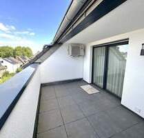 ***Dein Platz an der Sonne!***Top moderne 3 Zimmer DG-Wohnung mit 2 Dachterrassen, Aufzug & Einzelgarage! - Langenfeld (Rheinland) Immigrath