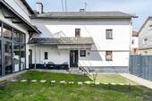 Neu angelegter Gartenbereich - 