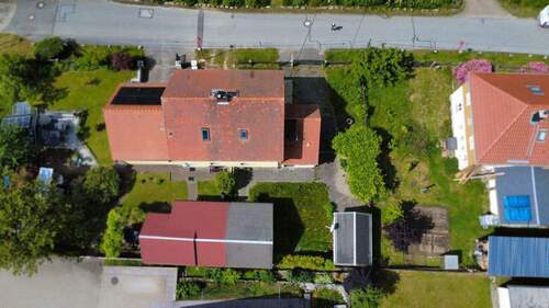 Blick aufs Grundstück - 