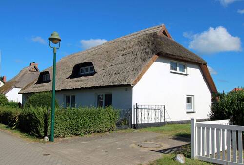 Seitliche Strassenansicht - 