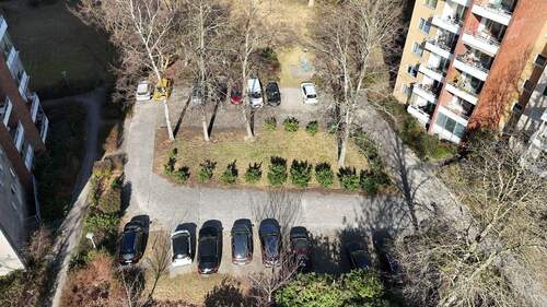 Privatparkplatz für die Bewohner - 