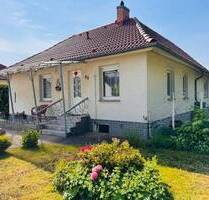 Kleines Einfamilienhaus im Bungalowstil in ruhiger Lage! - Strausberg