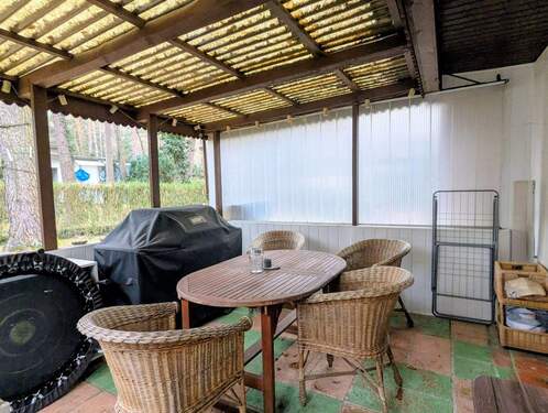 überdachte Terrasse - 