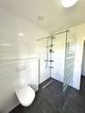 Bad 2 mit bodentiefer Dusche - 