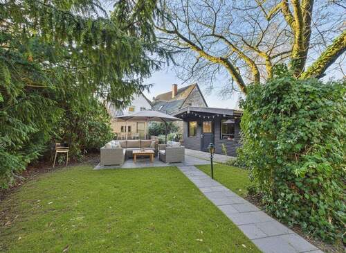 Gartenansicht KI GENERIERT - 