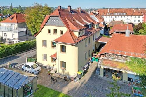 Luftbild - 7 Zimmer Doppelhaushälfte zum Kaufen in Kronach